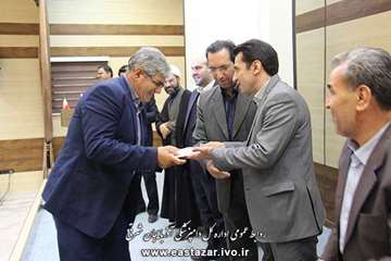 گزارش تصویری از مراسم تجلیل بازنشستگان سال 1394 (3)