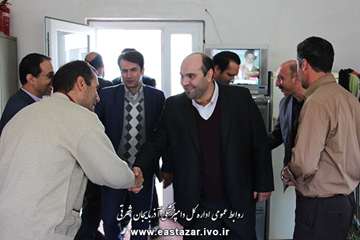 گزارش تصویری دیدار نوروزی مدیر کل دامپزشکی استان با همکاران (1)