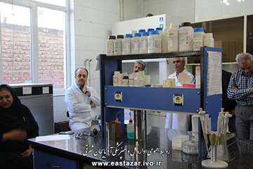 گزارش تصویری دیدار رئیس مرکز تشخیص آزمایشگاه های مرجع با کارشناسان و مسئولین آزمایشگاه های اداره کل 