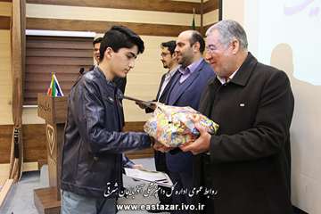 گزارش تصویری جشن انقلاب و جشن تکلیف سال 95 (2)