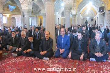 گزارش تصویری دیدار با مسئولین و سخنرانی دکتر زندیه در مراسم نمازجمعه شهرستان هشترود