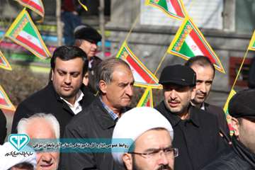 گزارش تصویری حضور مدیرکل و کارکنان اداره کل دامپزشکی استان آذربایجان شرقی در راهپیمایی با شکوه یوم ا