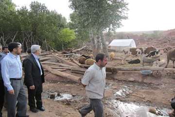 بازديد رييس سازمان دامپزشكي كشور از مناطق زلزله زده آذربايجان