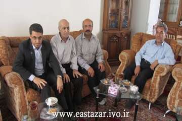 عیادت دکترزندیه از همکاران بازنشسته