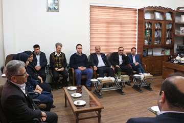 دیدار نوروزی همکاران بخش خصوصی و دولتی با مدیر کل دامپزشکی استان