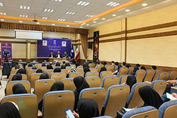 نشست خبری مدیرکل دامپزشکی استان به مناسبت هفته دامپزشکی