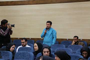 نشست خبری مدیرکل دامپزشکی استان به مناسبت هفته دامپزشکی