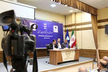 نشست خبری مدیرکل دامپزشکی استان به مناسبت هفته دامپزشکی