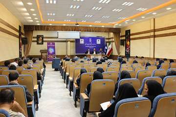 نشست خبری مدیرکل دامپزشکی استان به مناسبت هفته دامپزشکی
