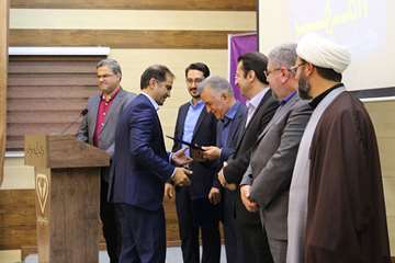 مراسم تجلیل از کامندان نمونه اداره کل دامپزشکی استان