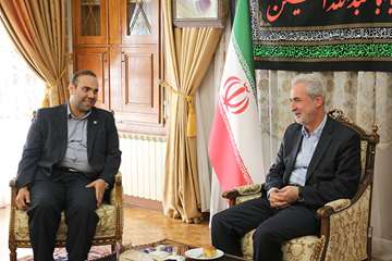 دیدار مدیر کل و مسئولین اداره کل دامپزشکی استان با استاندار آذربایجان شرقی