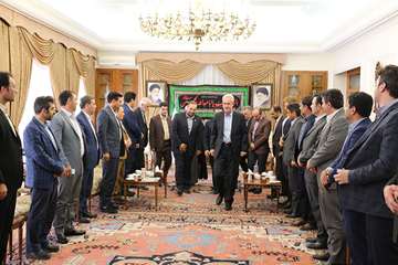 دیدار مدیر کل و مسئولین اداره کل دامپزشکی استان با استاندار آذربایجان شرقی