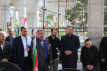 غبار روبی و گل افشانی گلزار شهدا به مناسبت آغاز هفته دامپزشکی