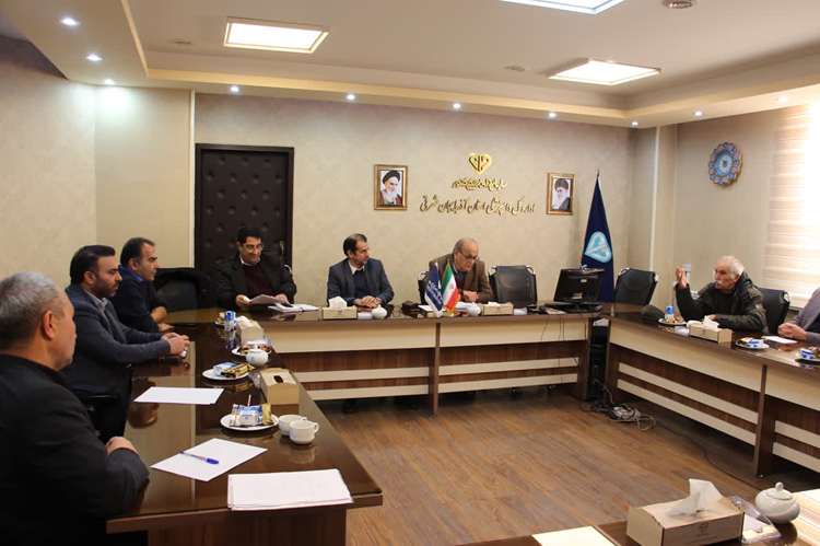 بررسی مسائل و مشکلات زنبورداران استان آذربایجان شرقی در نشست تخصصی با حضور دستگاه‌های مرتبط 