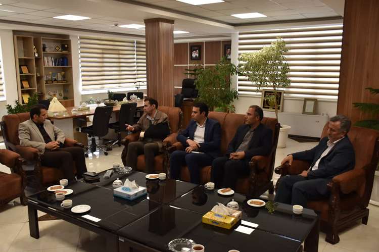 هم‌افزایی دامپزشکی و امور اقتصادی برای تقویت پشتیبانی و لجستیک بهداشتی استان