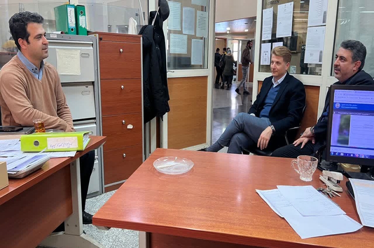 بازدید سرزده مدیرکل دامپزشکی استان آذربایجان شرقی از پست قرنطینه مرزی نوردوز