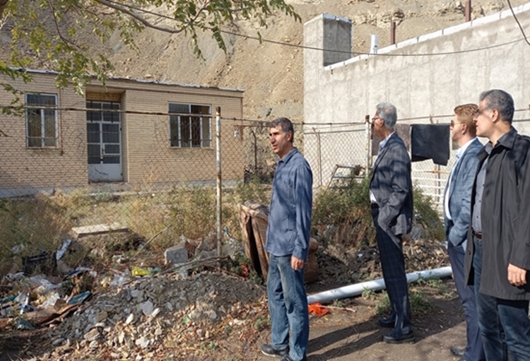 رسیدگی به وضعیت و فعالیت خانه های بهداشت روستایی دامپزشکی باید در اسرع وقت انجام و تعیین تکلیف گردند