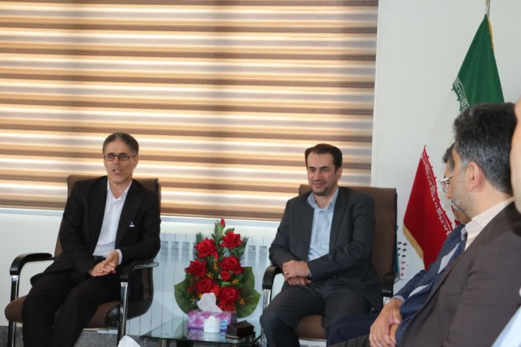 بررسی مسائل دامپزشکی شهرستان هوراند در بازدید یک‌روزه مدیرکل دامپزشکی آذربایجان شرقی