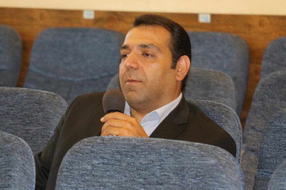 دکتر فرشاد نوشهری